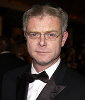 Qui va réaliser Breaking Dawn? Stephen Daldry